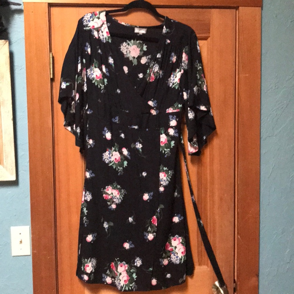 Women's dress with floral print